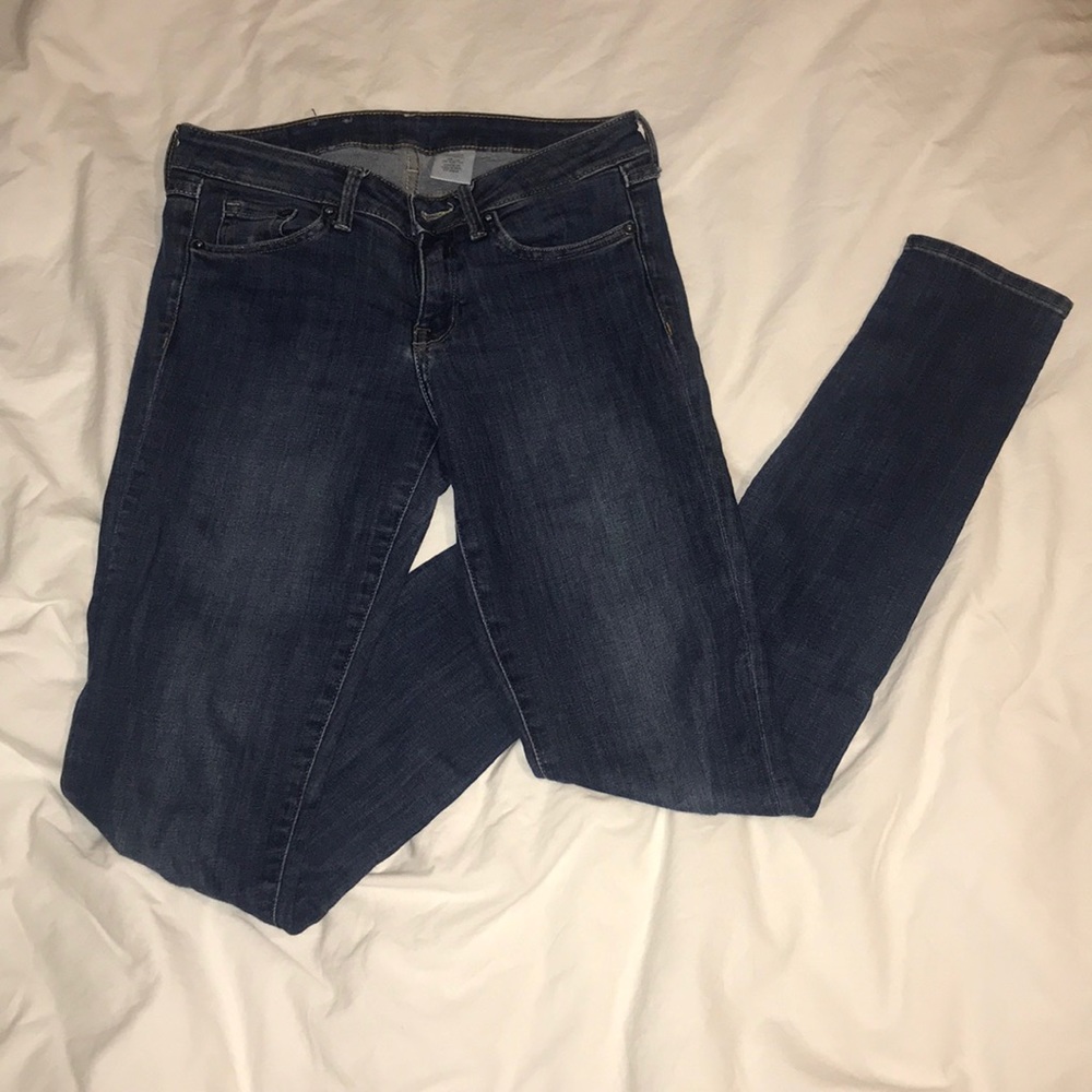H&M’s Super Skinny Dark Wash Jeans